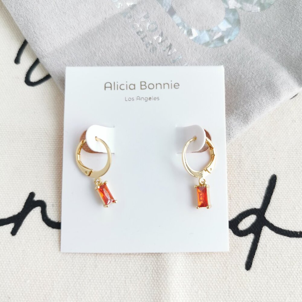 Alicia Bonnie huggie drop earrings - Twinkling Treasure - Red Crystal Gold